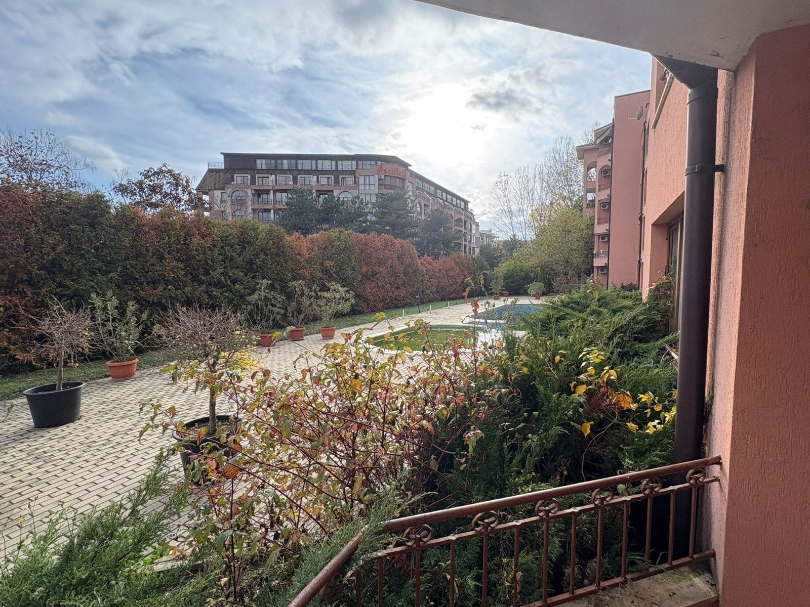 Beautiful 2-room apartment in the Sun Flower complex, Sunny Beach, Bulgaria
