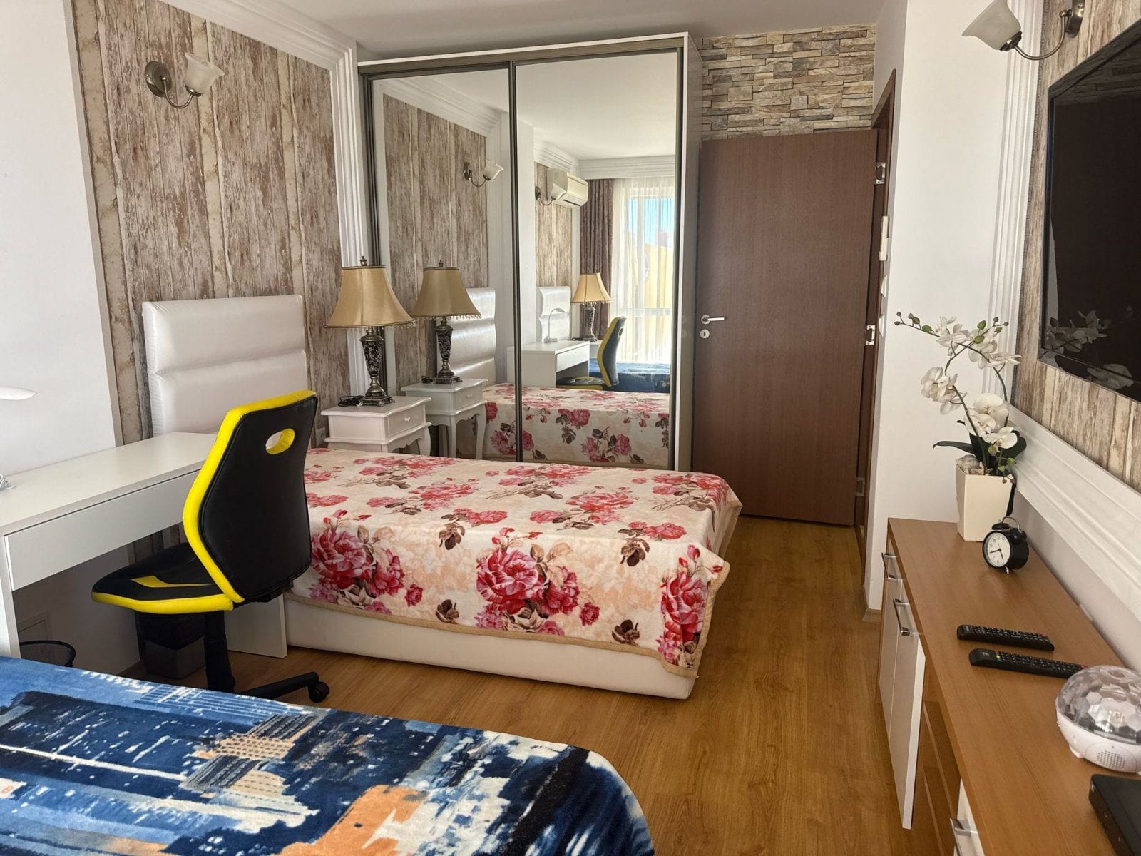 Perfect luxury multi-room apartment in the Sweet Homes 2 complex, Sunny Beach