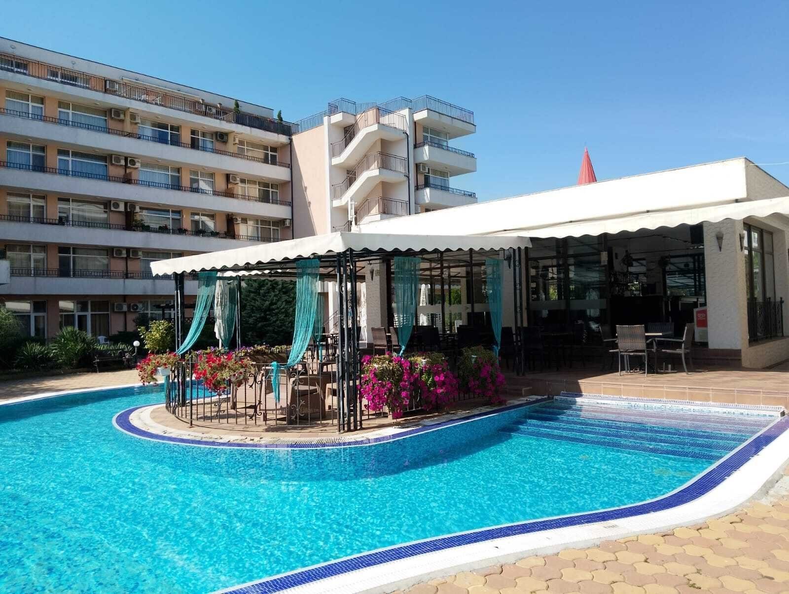 3-room apartment in the Grand Kamelia Complex, Sunny Beach, Bulgaria