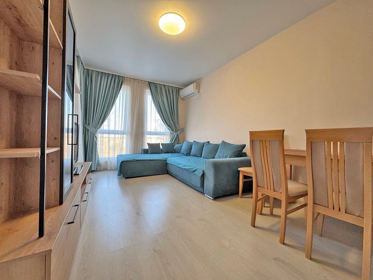 Two-room apartment in the Sunny Day 6 complex in Sunny Beach