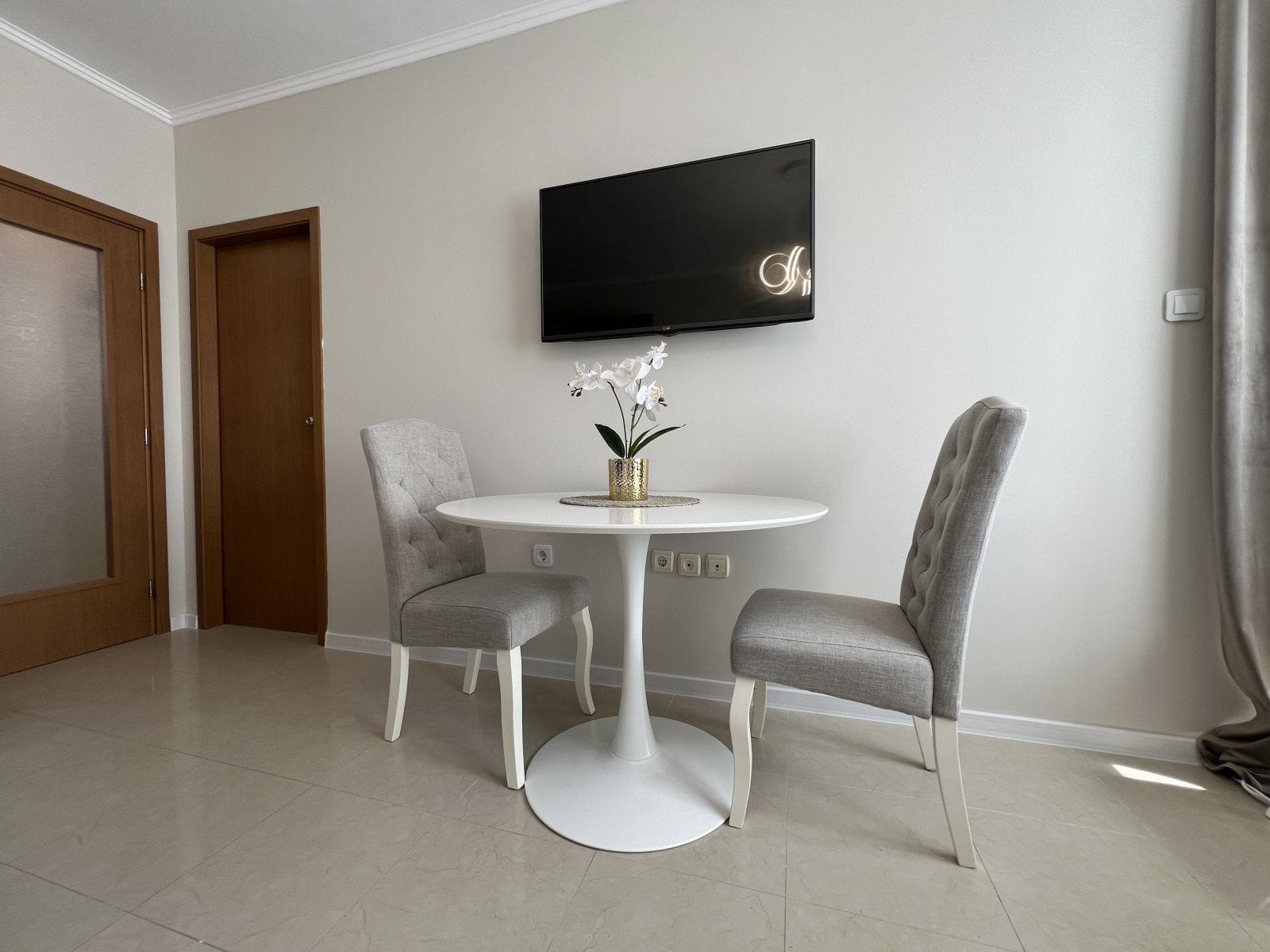 Two-room apartment in the Blue Sky complex in Sveti Vlas