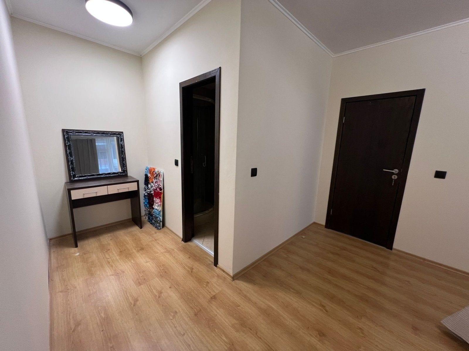 Two-room apartment with sea and mountain views in the Luxor complex in Sveti Vlas