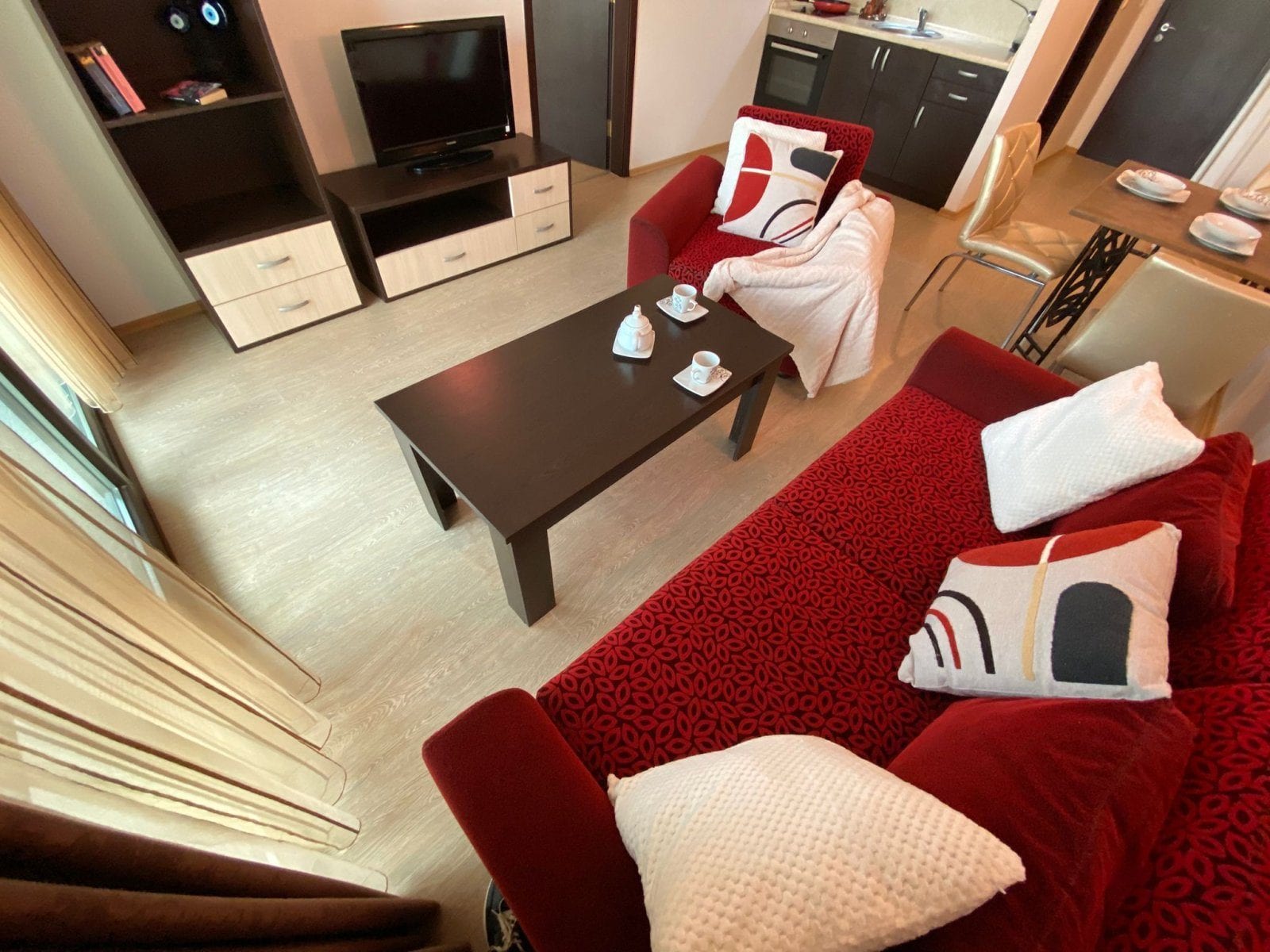 Two-room apartment with sea view in the Babylon complex at Sunny Beach