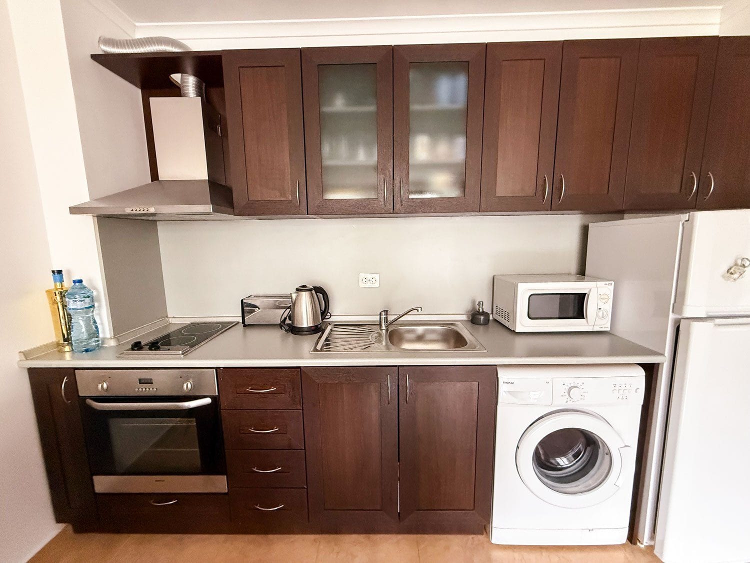 Two-room apartment with a view of the pool in the Arena 1 complex, Sveti Vlas, Bulgaria