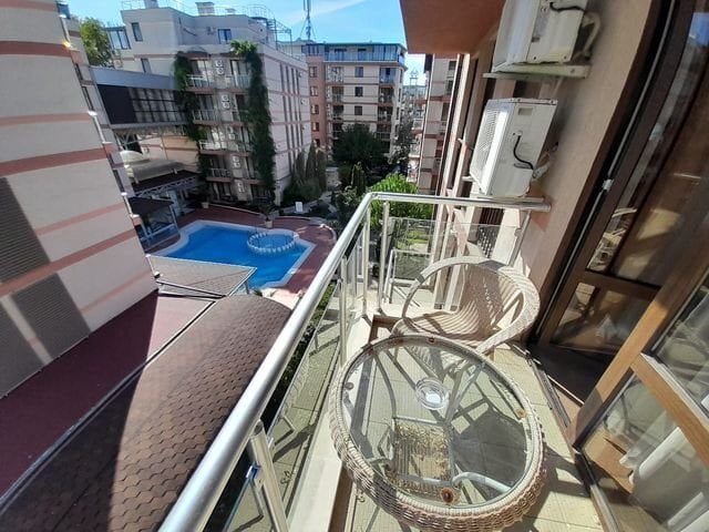 2-комнатная квартира в комплексе Тарсис, Золотые Пески, Болгария